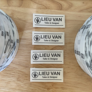 Mác vải cotton gắn cổ áo